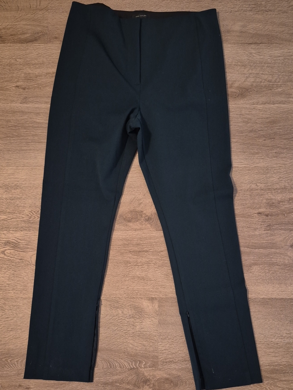 Ann Taylor Emerald Green Dress Trousers with Ankle Zips Size 14